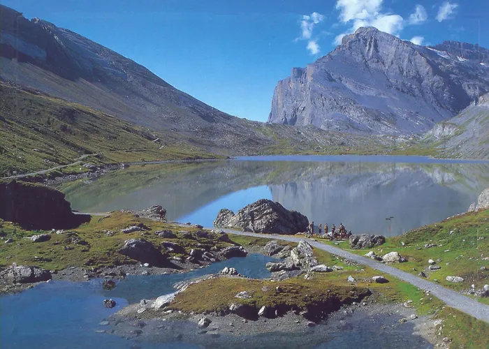 Alpenblick-leukerbad-therme