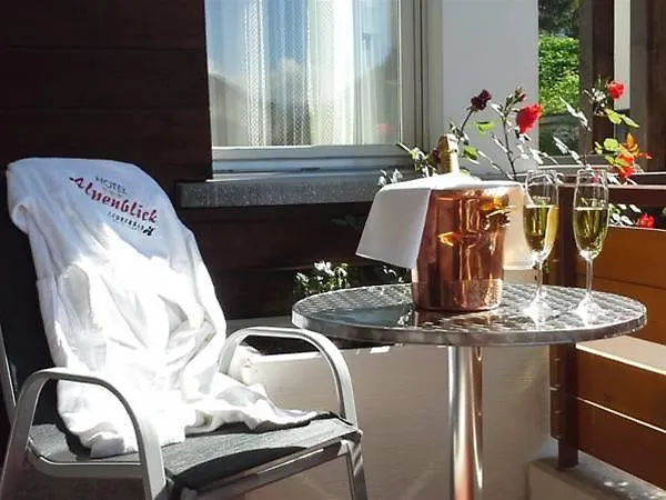 Alpenblick-leukerbad-therme מלון 3*