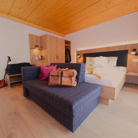 Alpenblick-leukerbad-therme 3* Лойкербад