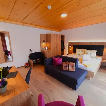 Otel Alpenblick-leukerbad-therme Leukerbad